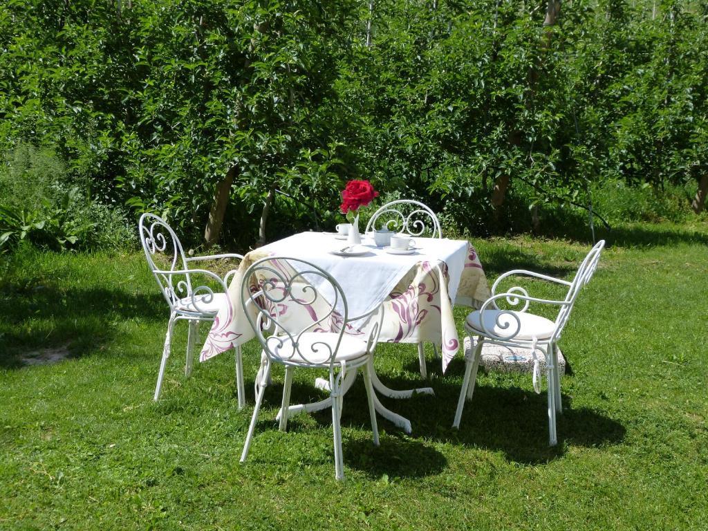 אפיאנו סולה סטרדה דל וינו Apartments Schloss Paschbach מראה חיצוני תמונה
