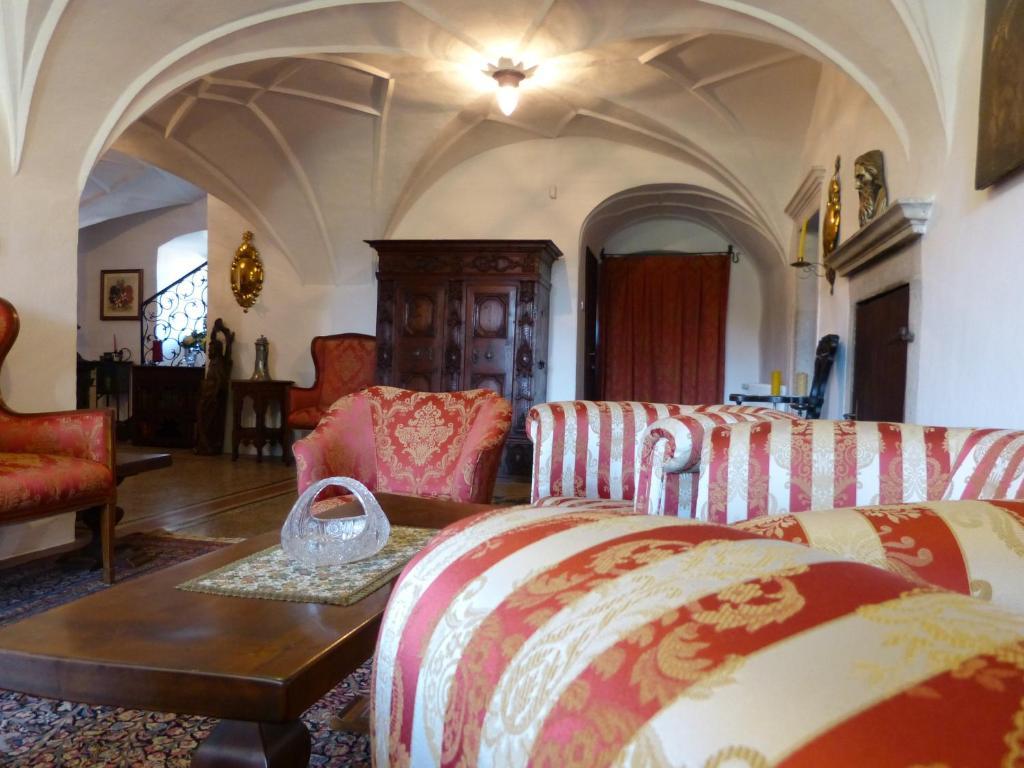 אפיאנו סולה סטרדה דל וינו Apartments Schloss Paschbach מראה חיצוני תמונה
