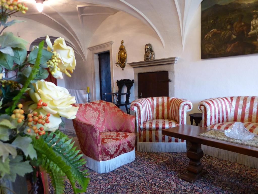אפיאנו סולה סטרדה דל וינו Apartments Schloss Paschbach מראה חיצוני תמונה