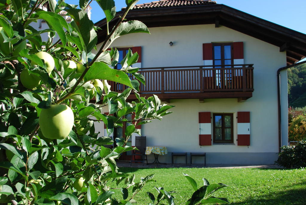 אפיאנו סולה סטרדה דל וינו Apartments Schloss Paschbach חדר תמונה
