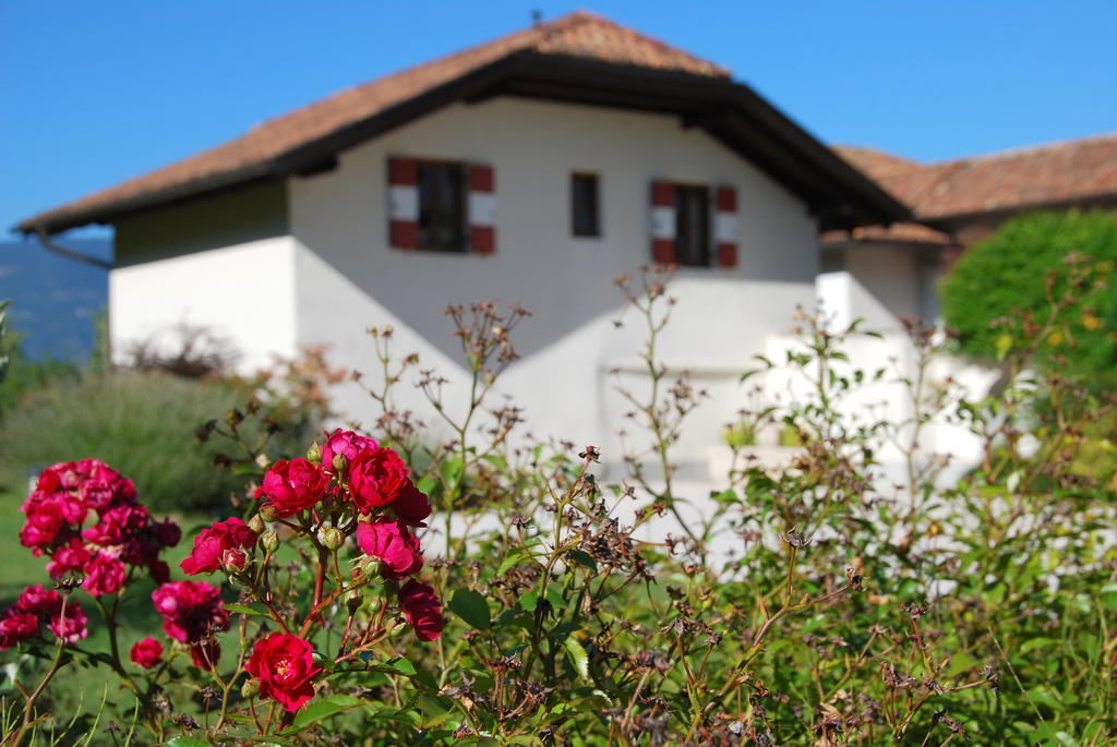 אפיאנו סולה סטרדה דל וינו Apartments Schloss Paschbach חדר תמונה