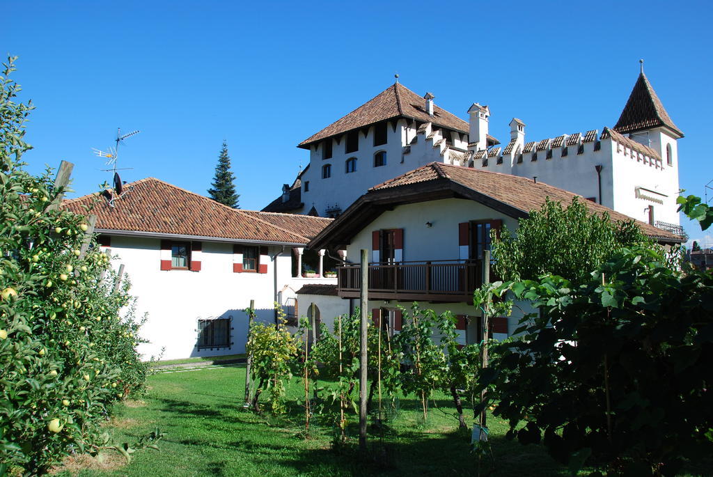 אפיאנו סולה סטרדה דל וינו Apartments Schloss Paschbach חדר תמונה