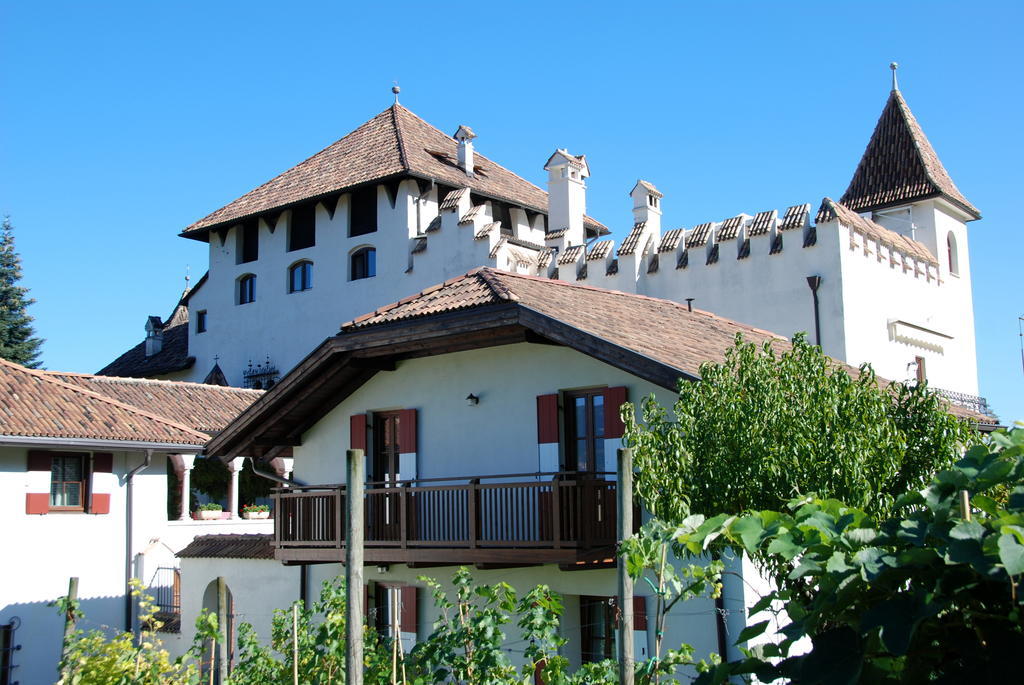אפיאנו סולה סטרדה דל וינו Apartments Schloss Paschbach חדר תמונה