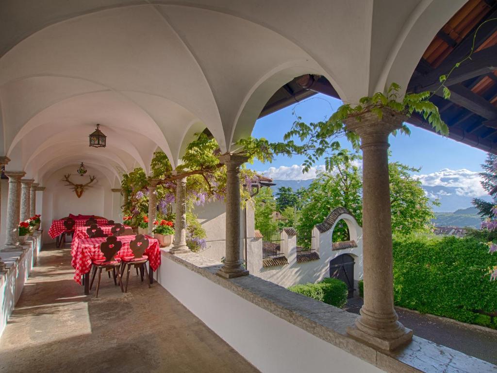 אפיאנו סולה סטרדה דל וינו Apartments Schloss Paschbach מראה חיצוני תמונה