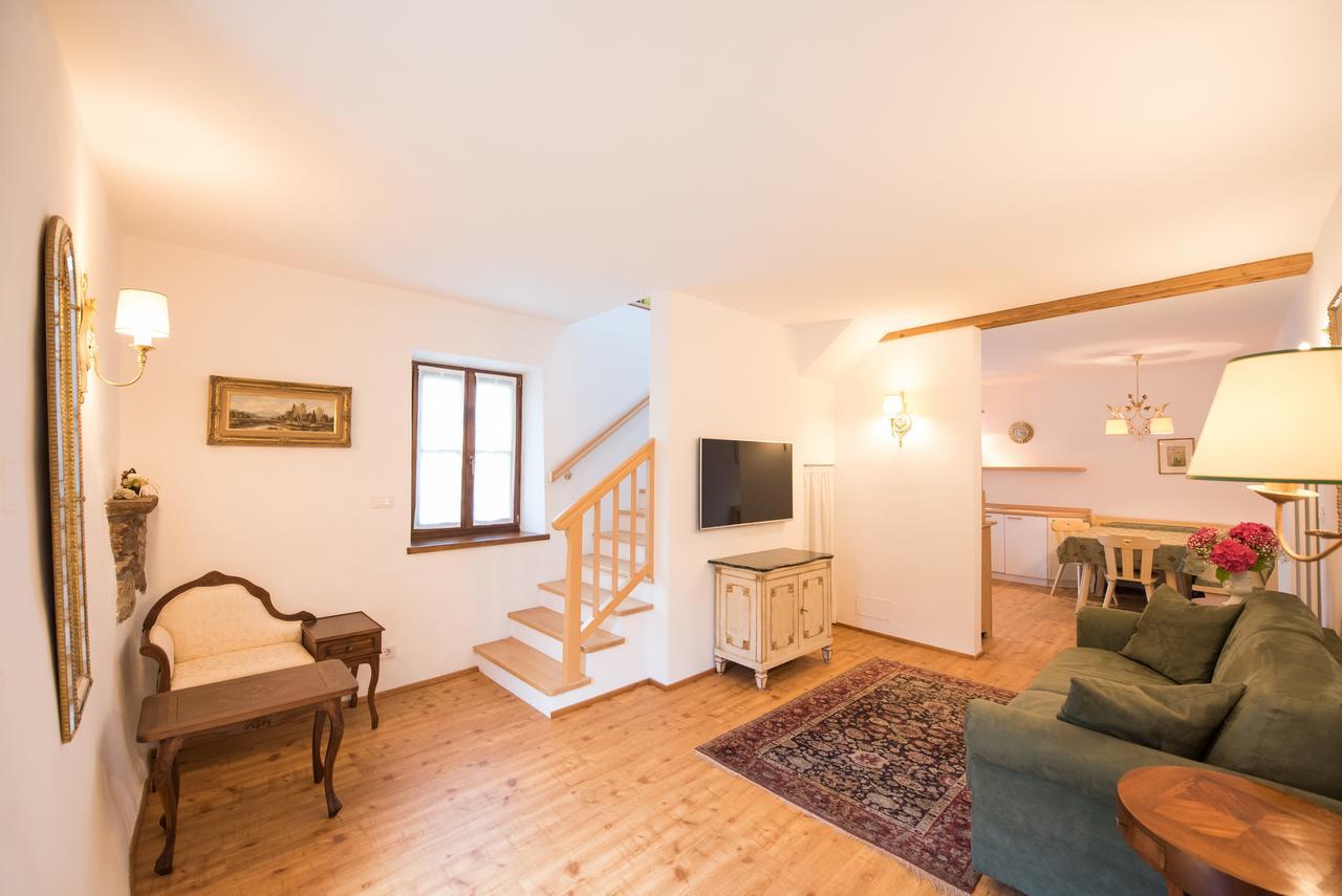 אפיאנו סולה סטרדה דל וינו Apartments Schloss Paschbach מראה חיצוני תמונה