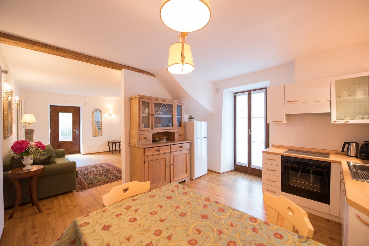 אפיאנו סולה סטרדה דל וינו Apartments Schloss Paschbach מראה חיצוני תמונה